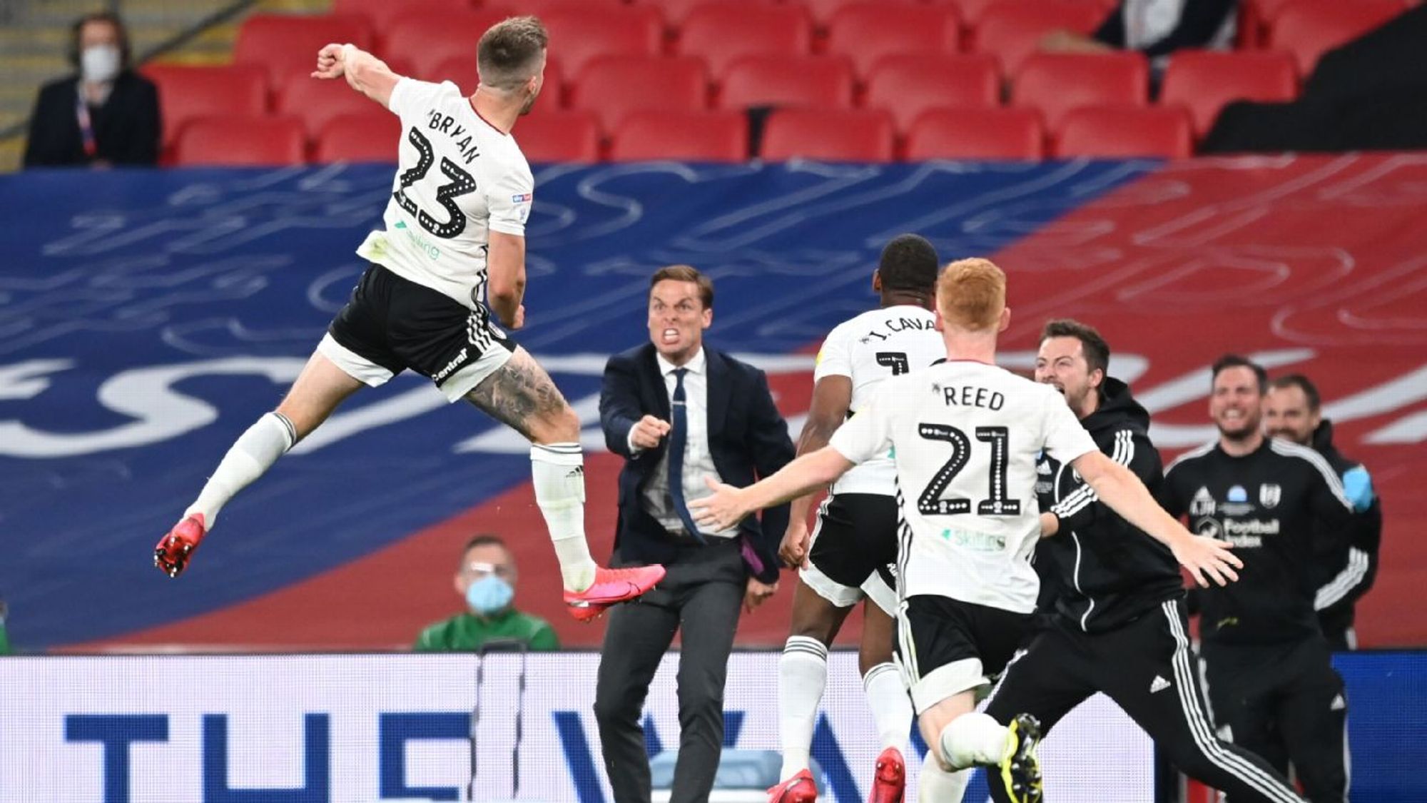 多名出色的 多名出色的